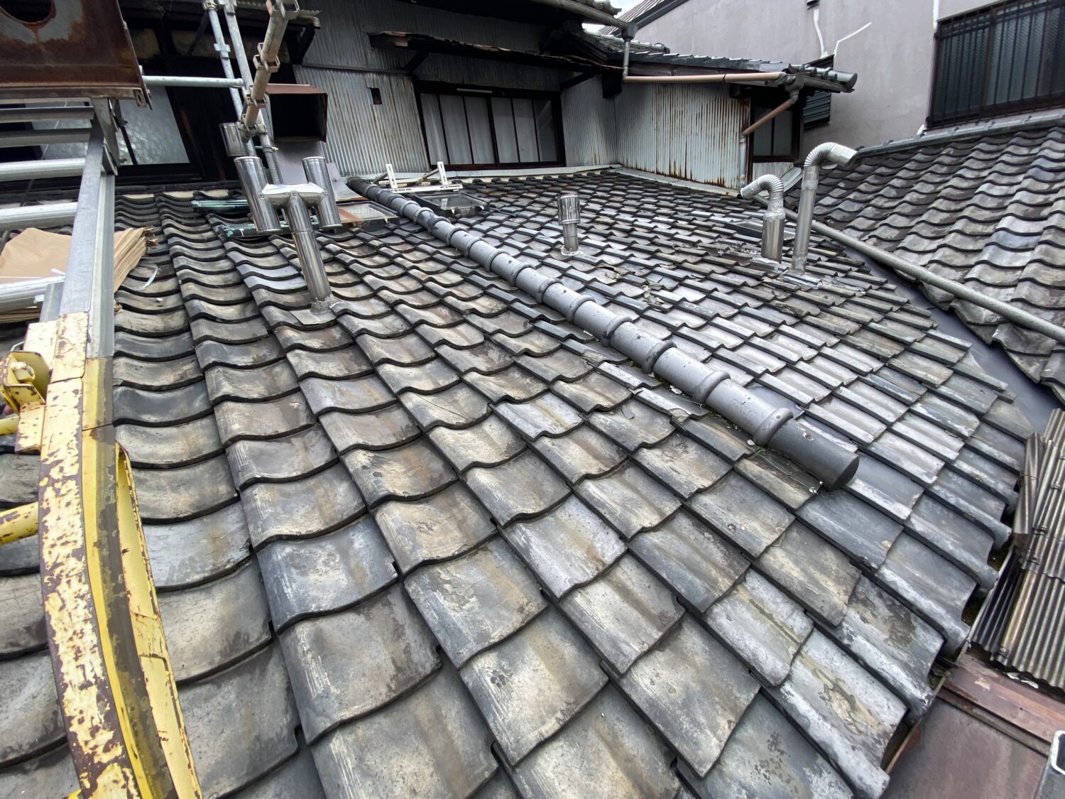 京都市　左京区　瓦葺き替え工事